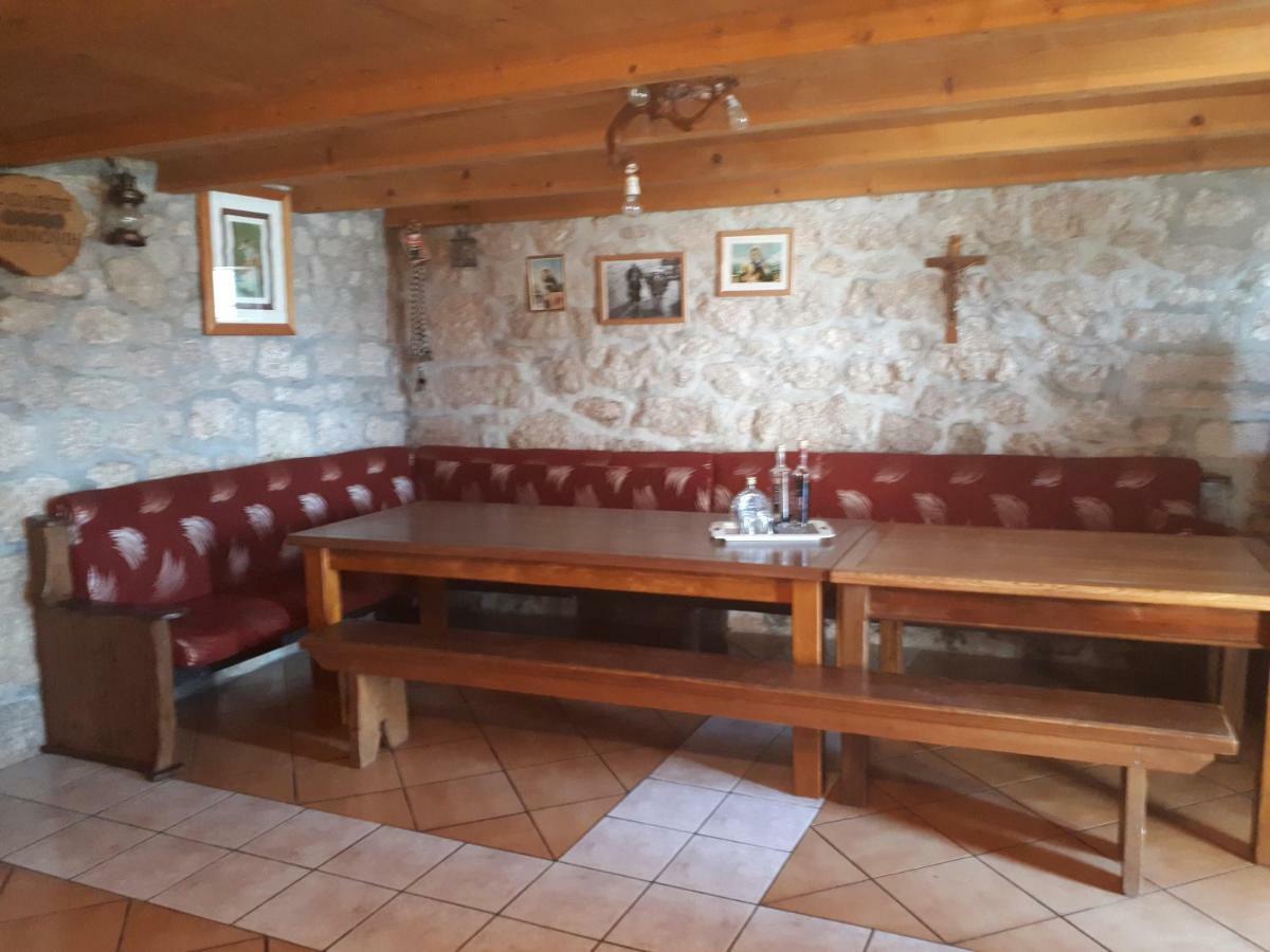 Apartman Studio Zdravko Eco Village Имотски Екстериор снимка